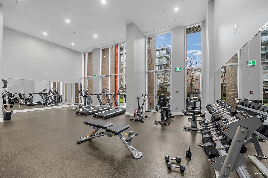 2063 W 10th Avenue Vancouver, BC - 21