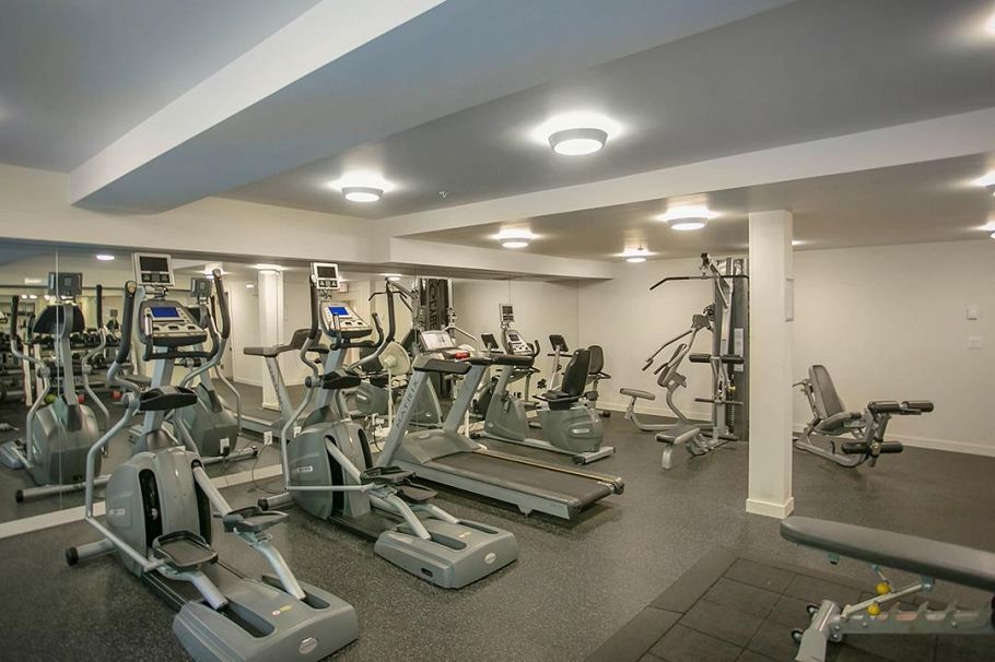 301 1673 Lloyd Avenue North Vancouver, BC - 18