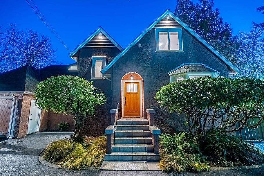 1275 W Keith Road North Vancouver, BC - 10