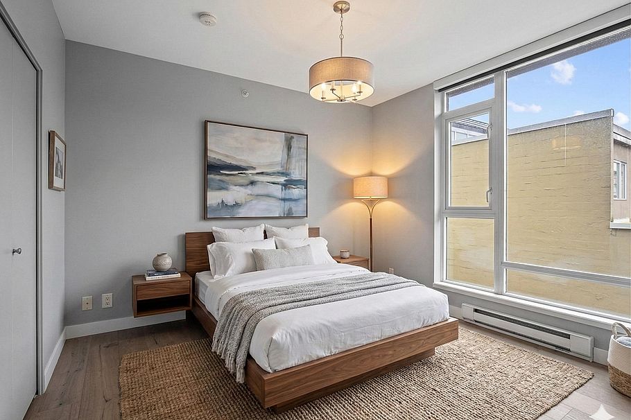 404 1650 W 7th Avenue Vancouver, BC - 7