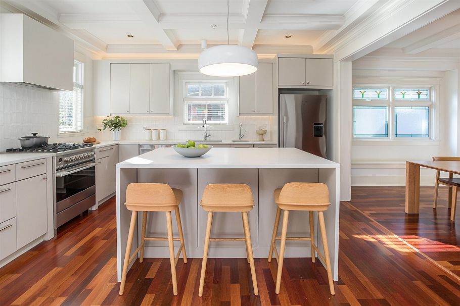 3242 W 3rd Avenue Vancouver, BC - 11