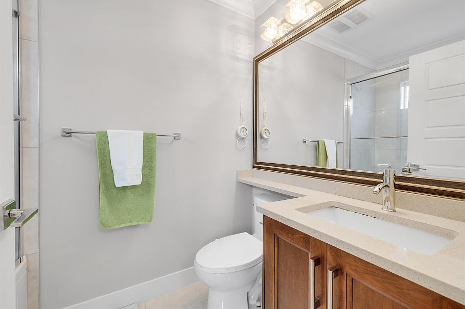 3933 Union Street Burnaby, BC - 27