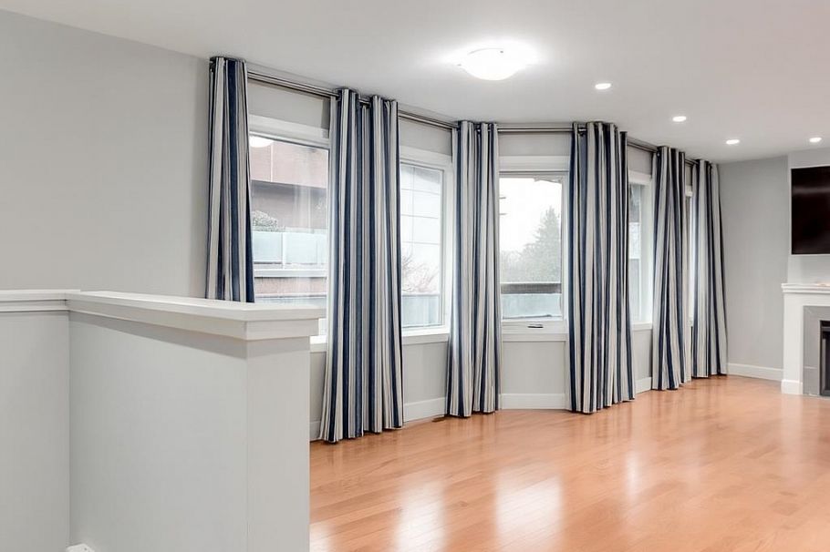 304 3711 Delbrook Avenue North Vancouver, BC - 9