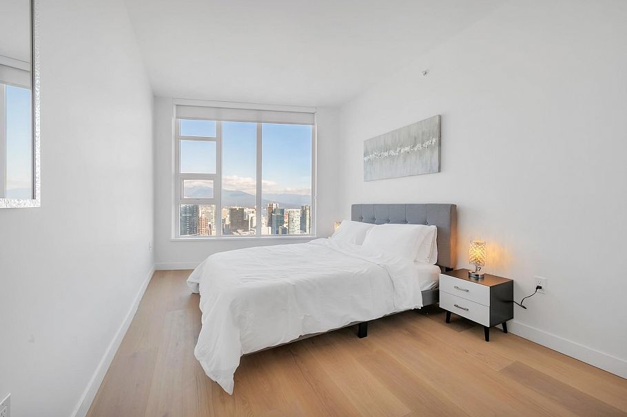 5502 1289 Hornby Street Vancouver, BC - 19