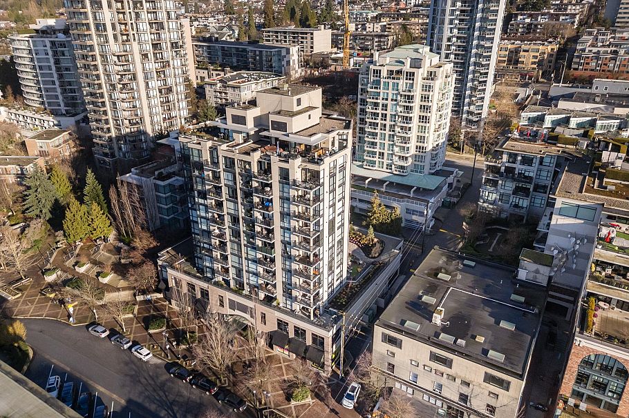 1001 124 W 1st Street North Vancouver, BC - 21