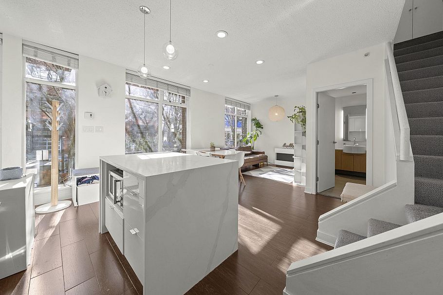 1053 Homer Street Vancouver, BC - 11