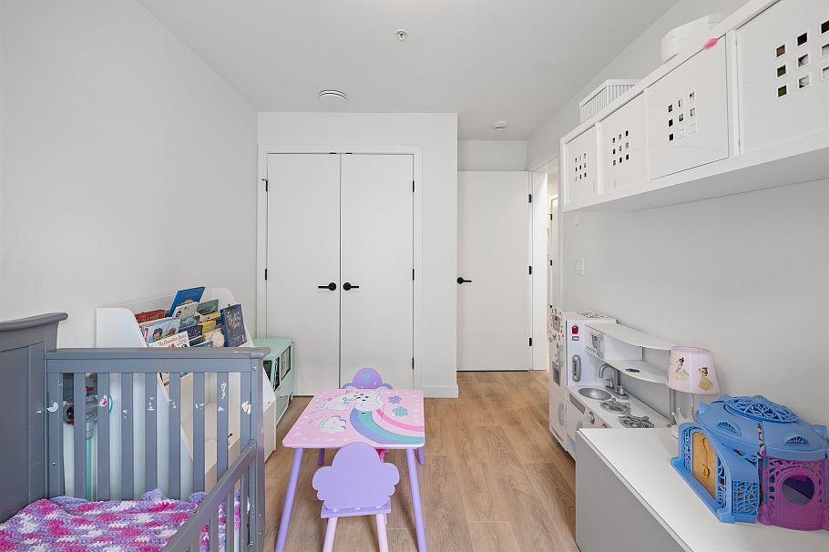 137 535 E 2nd Street North Vancouver, BC - 17