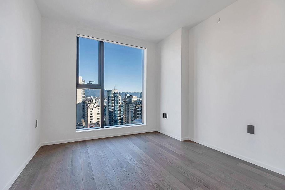 1303 1408 Robson Street Vancouver, BC - 5