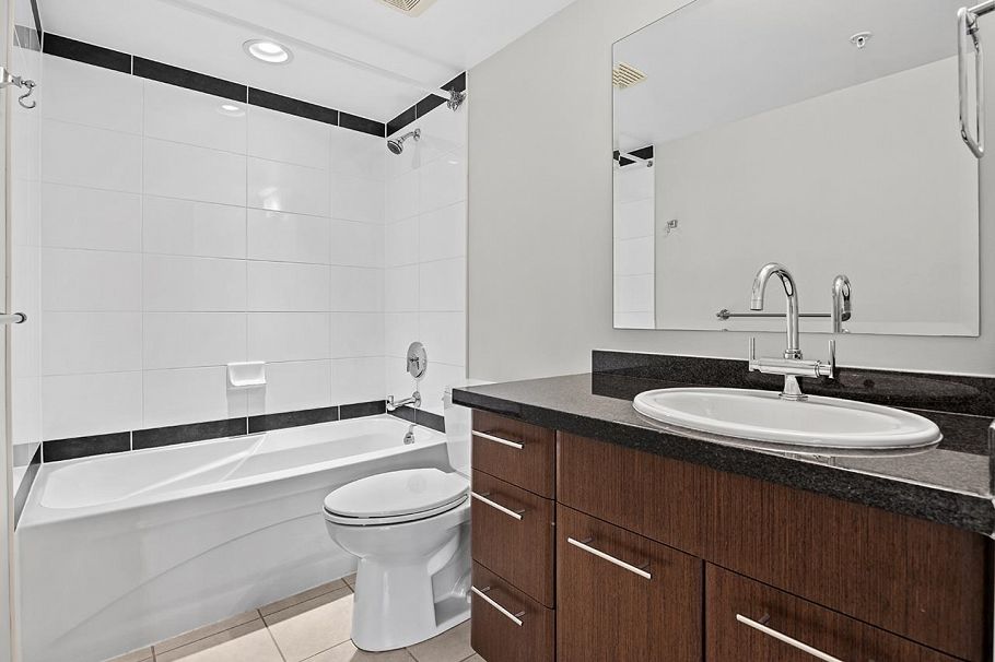 404 1650 W 7th Avenue Vancouver, BC - 11