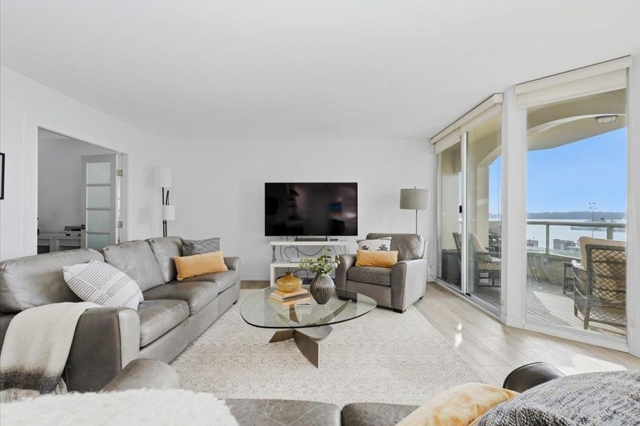 209 168 Chadwick Court North Vancouver, BC - 1