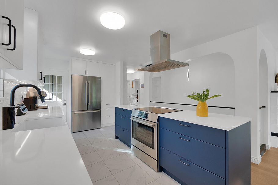 1652 Coleman Street North Vancouver, BC - 5