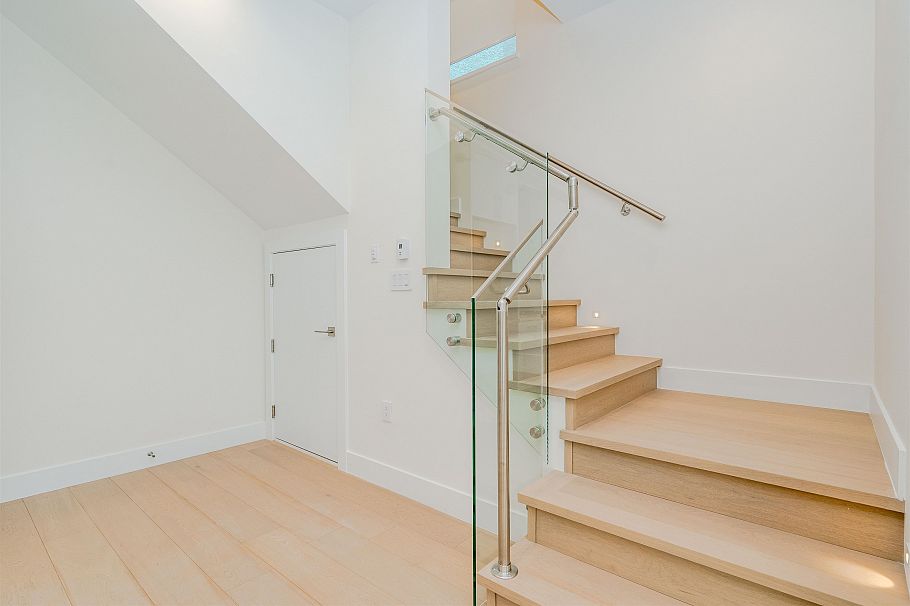 8192 Cartier Street Vancouver, BC - 13