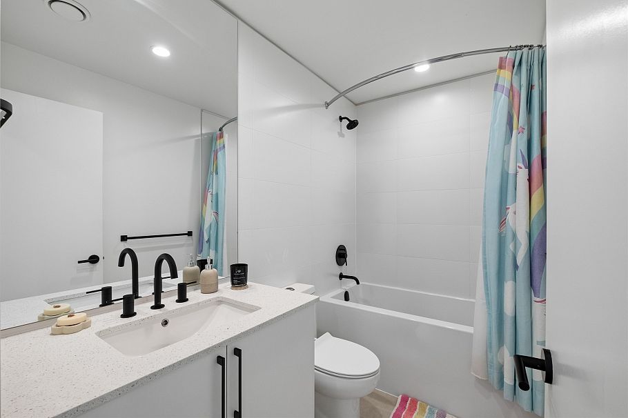 137 535 E 2nd Street North Vancouver, BC - 19