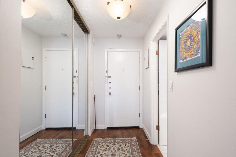 203 1696 W 10th Avenue Vancouver, BC - 3