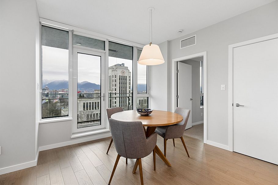 909 2888 Cambie Street Vancouver, BC - 9