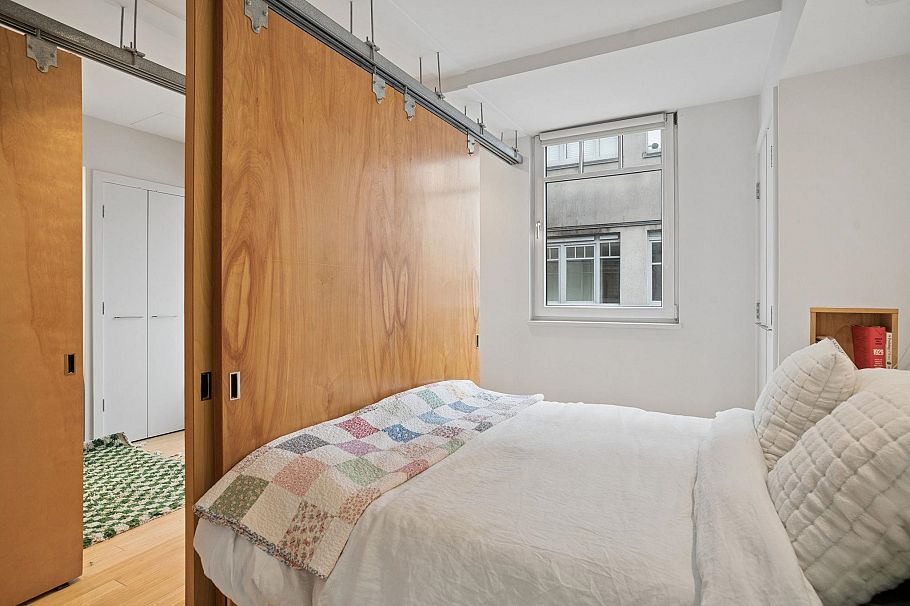 401 1072 Hamilton Street Vancouver, BC - 25