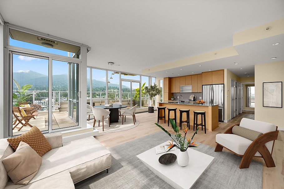 2002 135 E 17th Street North Vancouver, BC - 2