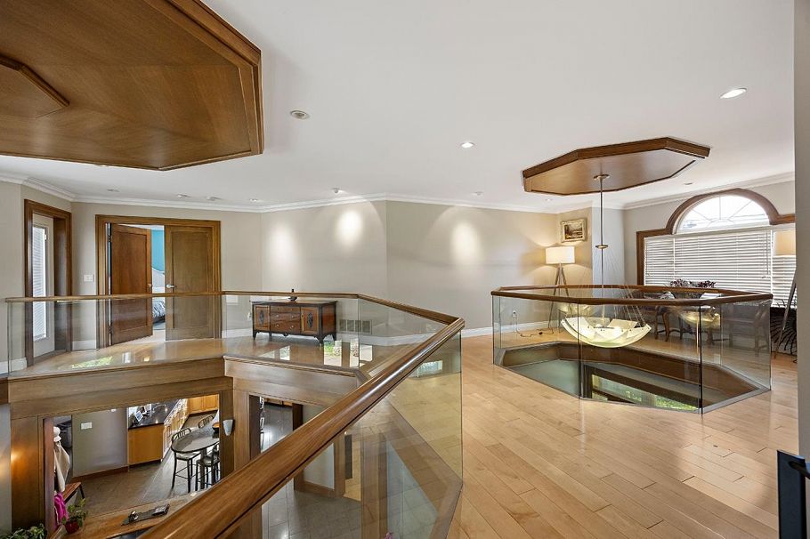 3582 Edgemont Boulevard North Vancouver, BC - 33