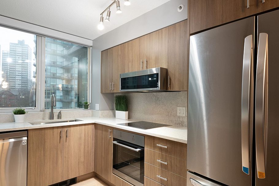 806 555 Jervis Street Vancouver, BC - 8