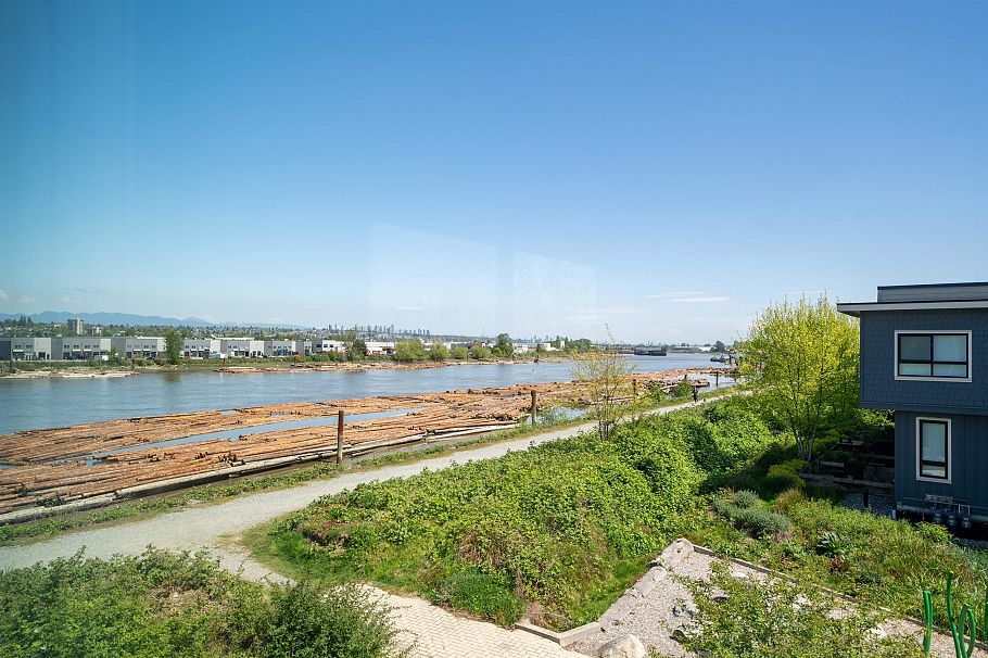 70 10199 River Drive Richmond, BC - 28