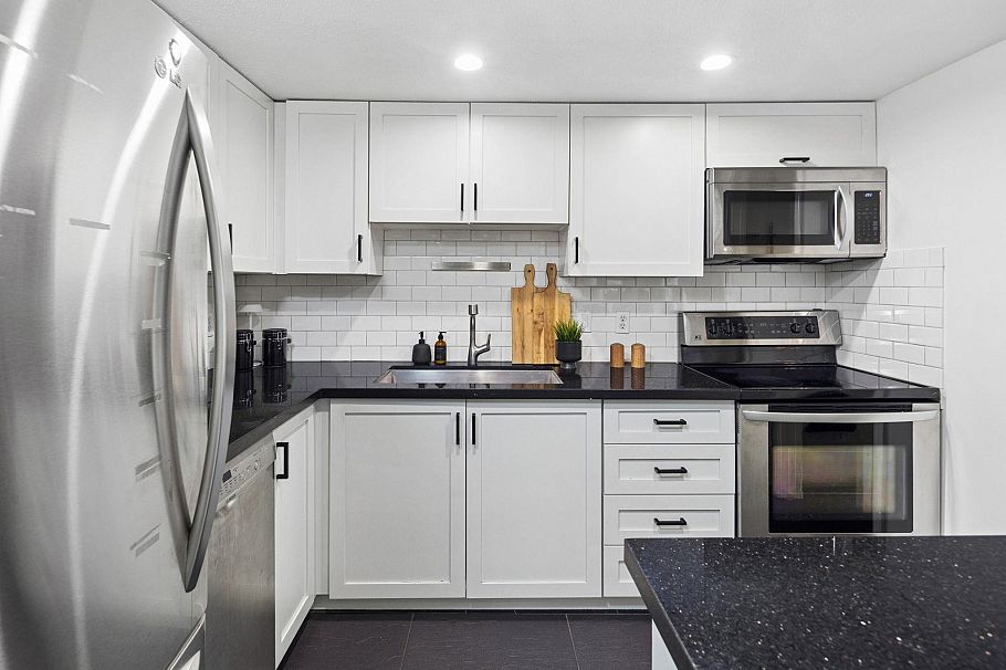 107 175 W 4th Street North Vancouver, BC - 17