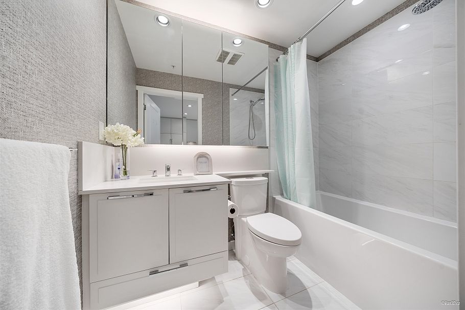 110 3188 Riverwalk Avenue Vancouver, BC - 20