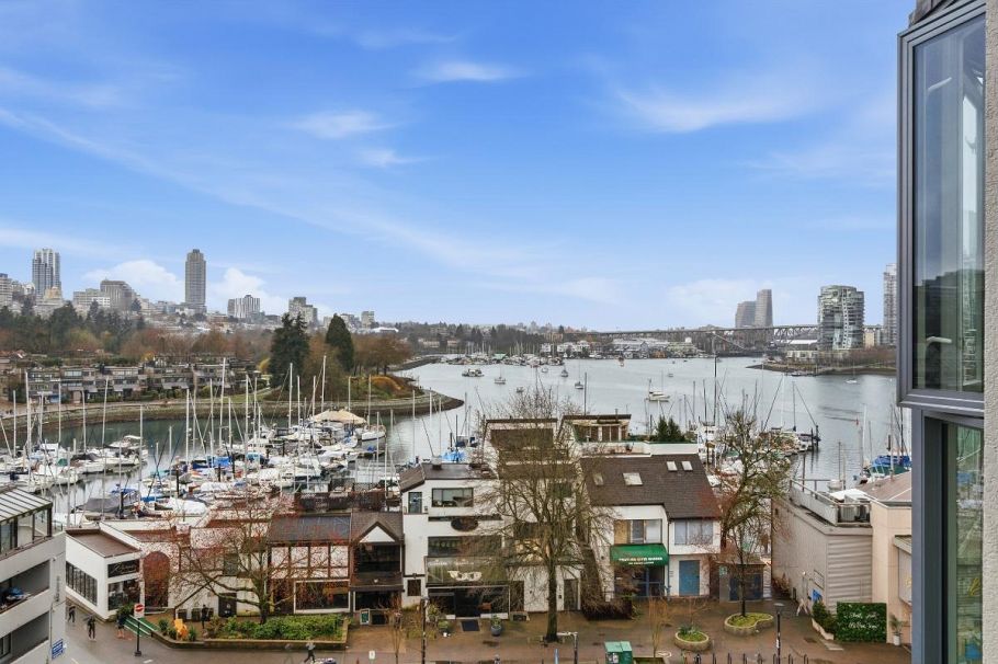 813 456 Moberly Road Vancouver, BC - 20