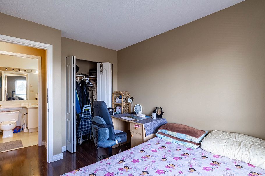 407 3480 Yardley Avenue Vancouver, BC - 7