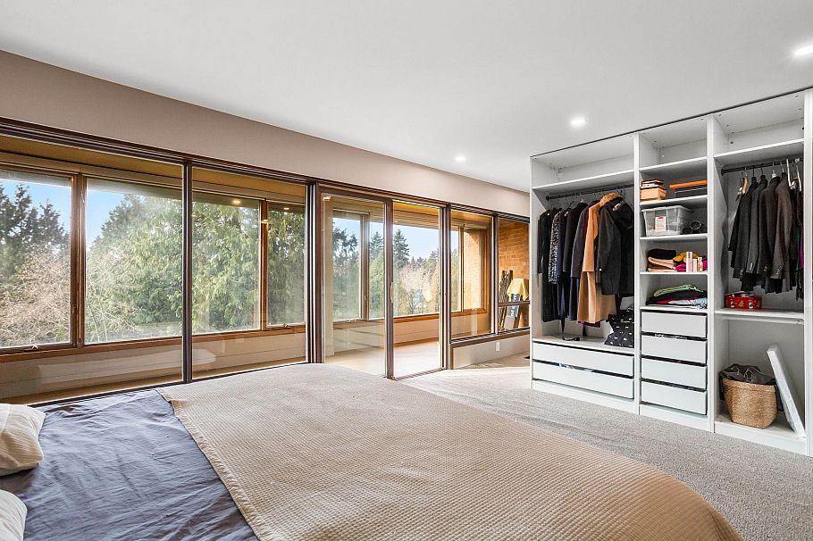 7353 Yew Street Vancouver, BC - 31