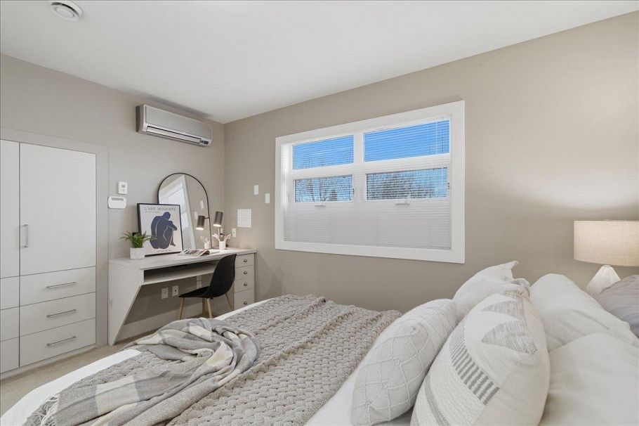 6733 Vivian Street Vancouver, BC - 20