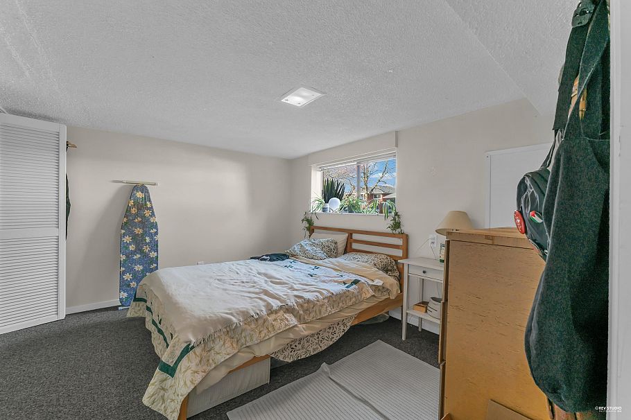 2576 Parker Street Vancouver, BC - 21