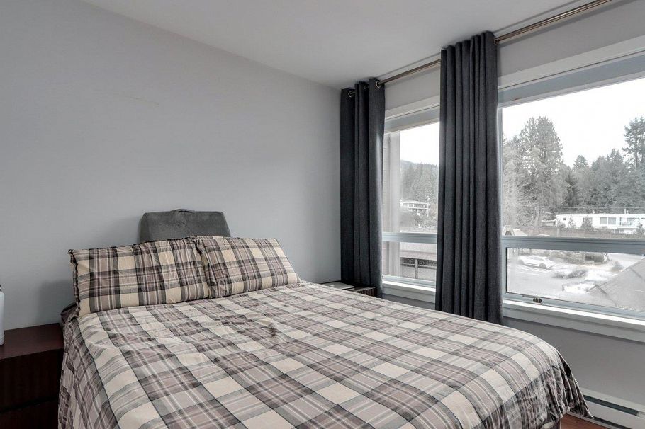 304 3711 Delbrook Avenue North Vancouver, BC - 20