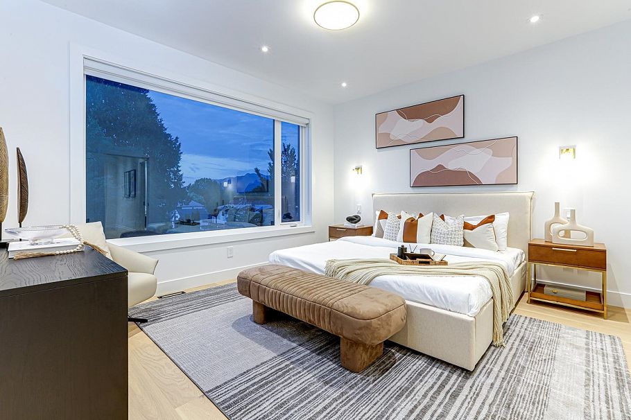 1 1990 Venables Street Vancouver, BC - 13