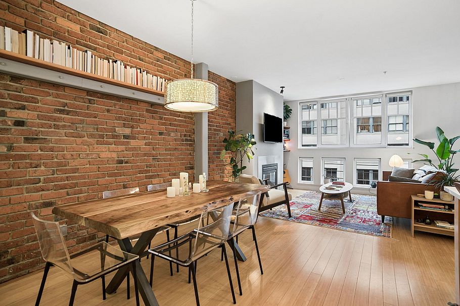 401 1072 Hamilton Street Vancouver, BC - 4