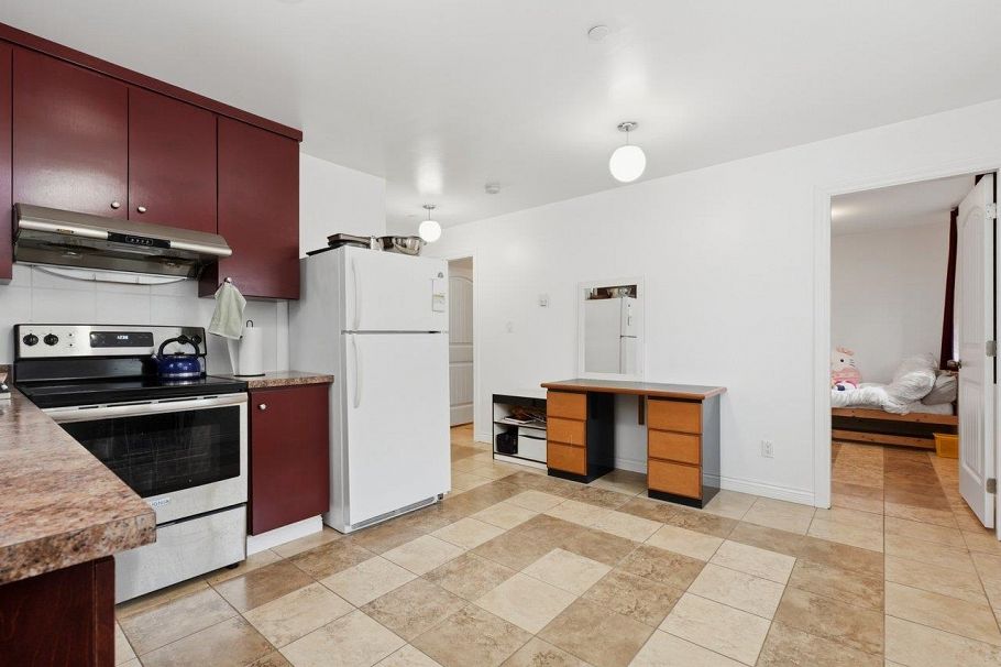 1115 Boundary Road Vancouver, BC - 21