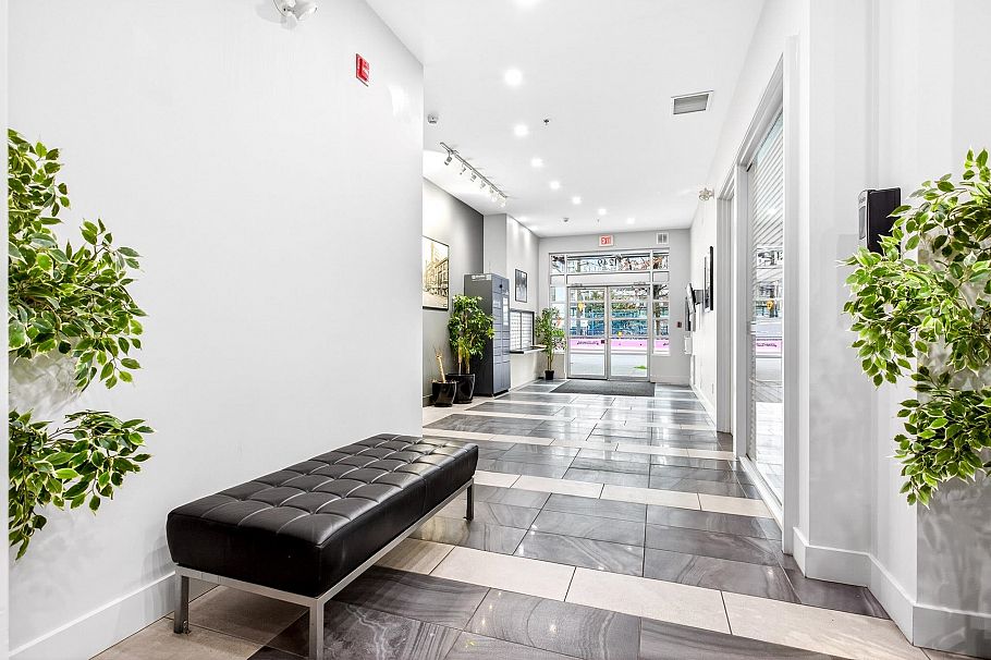 507 1249 Granville Street Vancouver, BC - 3