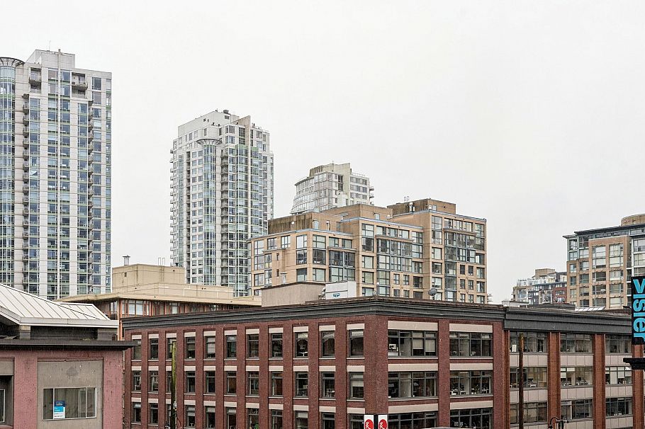 401 1072 Hamilton Street Vancouver, BC - 35