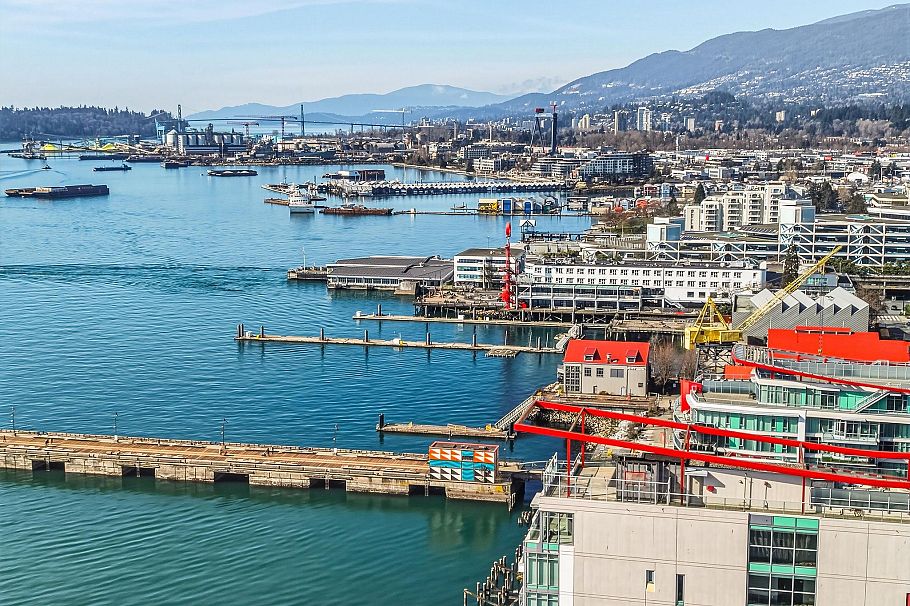 706 199 Victory Ship Way North Vancouver, BC - 22