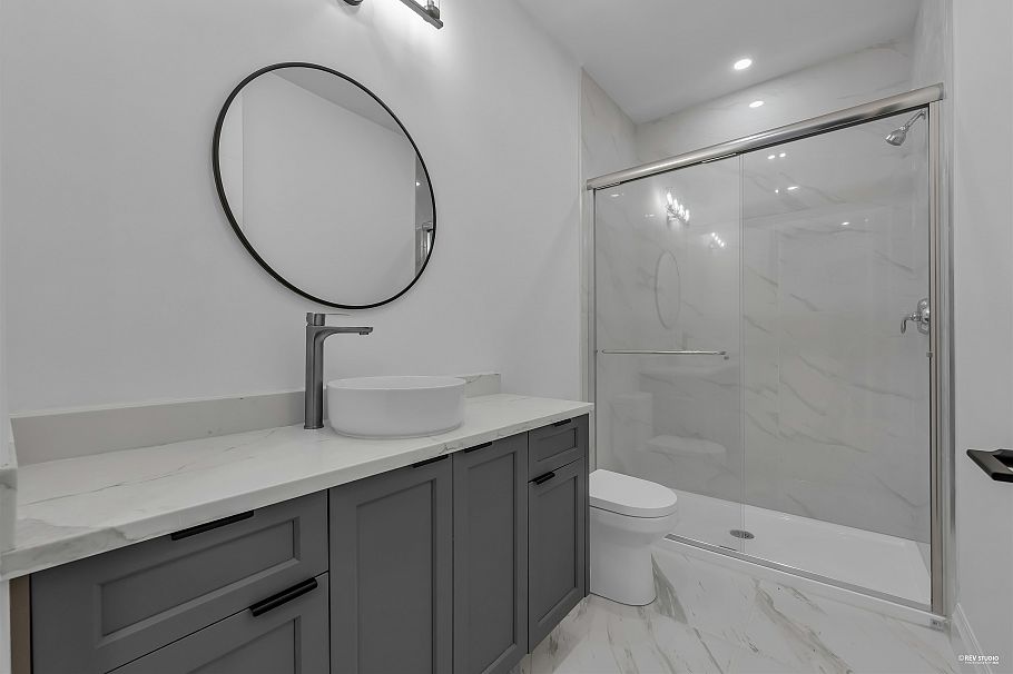 2246 W 20th Avenue Vancouver, BC - 28