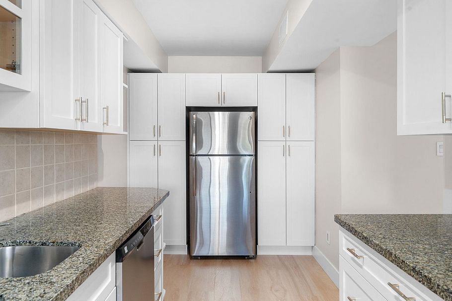 1001 Old Lillooet Road North Vancouver, BC - 15