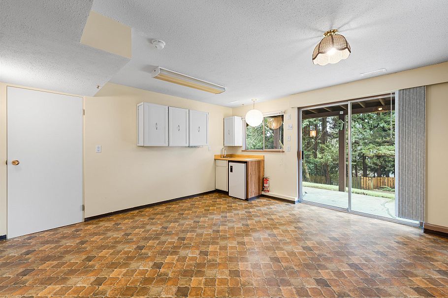 1349 Mill Street North Vancouver, BC - 22