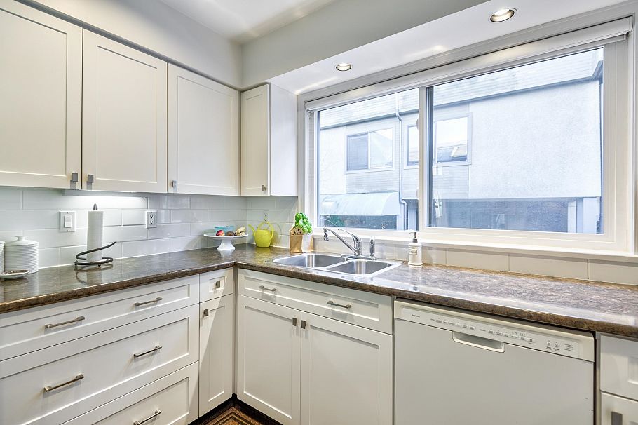 2266 Alder Street Vancouver, BC - 23