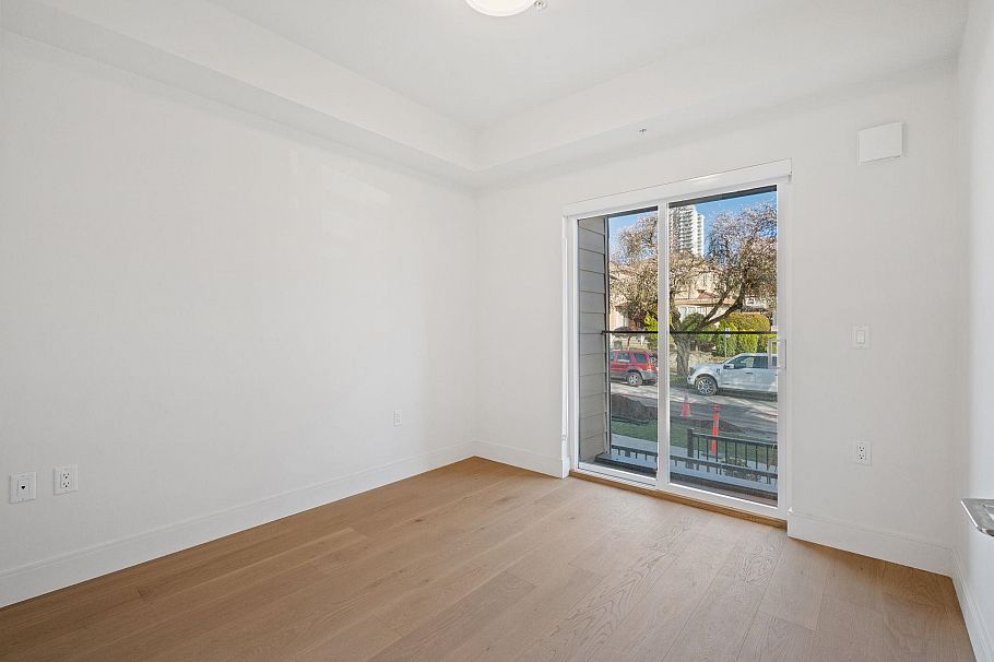 202 378 W 45th Avenue Vancouver, BC - 14