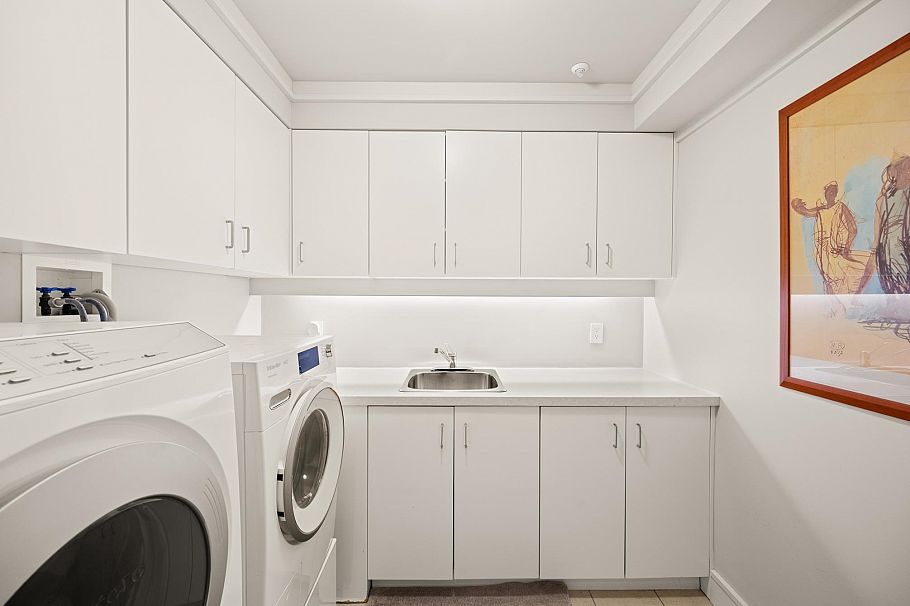 2722 W 31st Avenue Vancouver, BC - 34