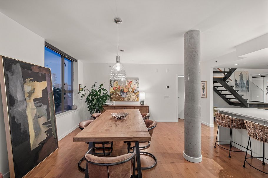 PH8 683 W Victoria Park North Vancouver, BC - 16