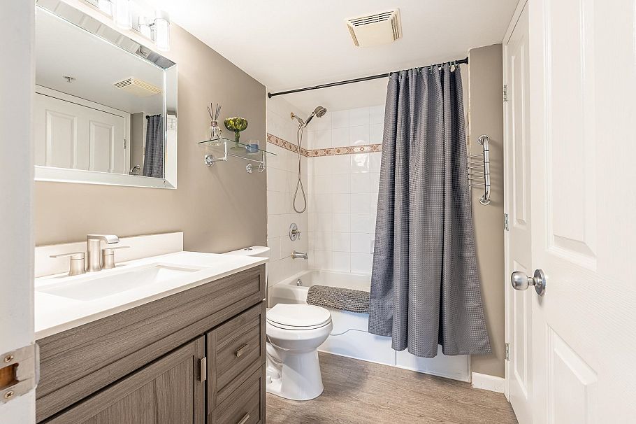 310 5355 Boundary Road Vancouver, BC - 12