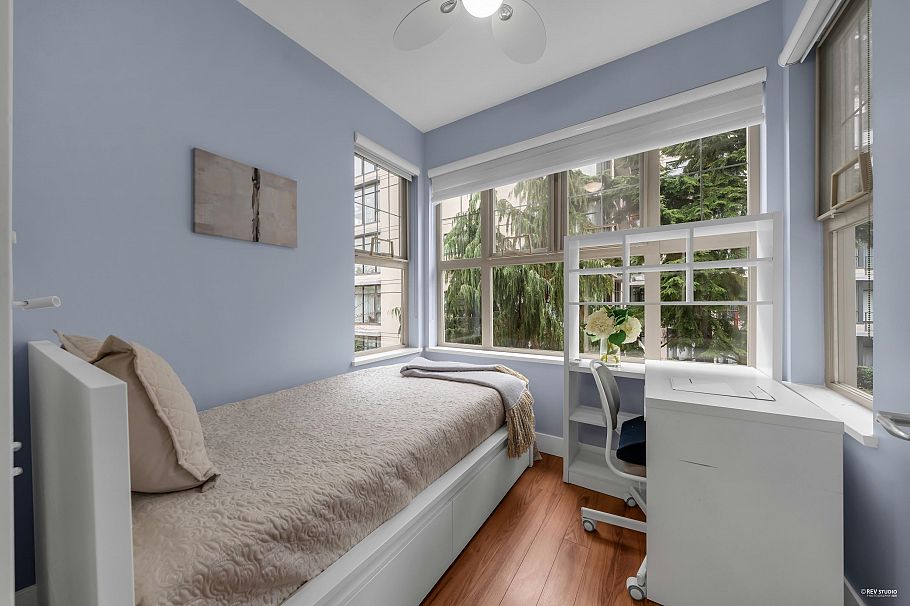 1305 4655 Valley Drive Vancouver, BC - 10