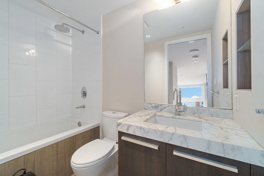 2307 1351 Continental Street Vancouver, BC - 35