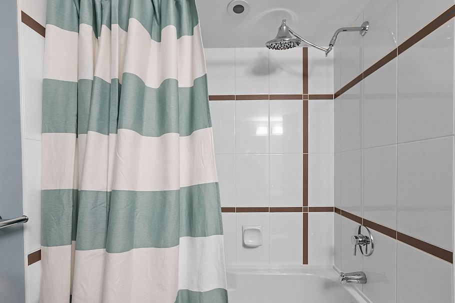 409 610 Granville Street Vancouver, BC - 27