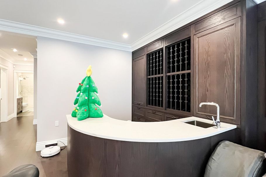 2071 W 36th Avenue Vancouver, BC - 22